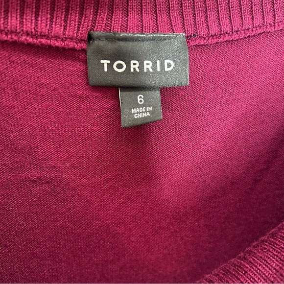 Torrid fold over Marilyn burgundy cowl neck sweater long sleeve size 6X - Picture 2 of 7